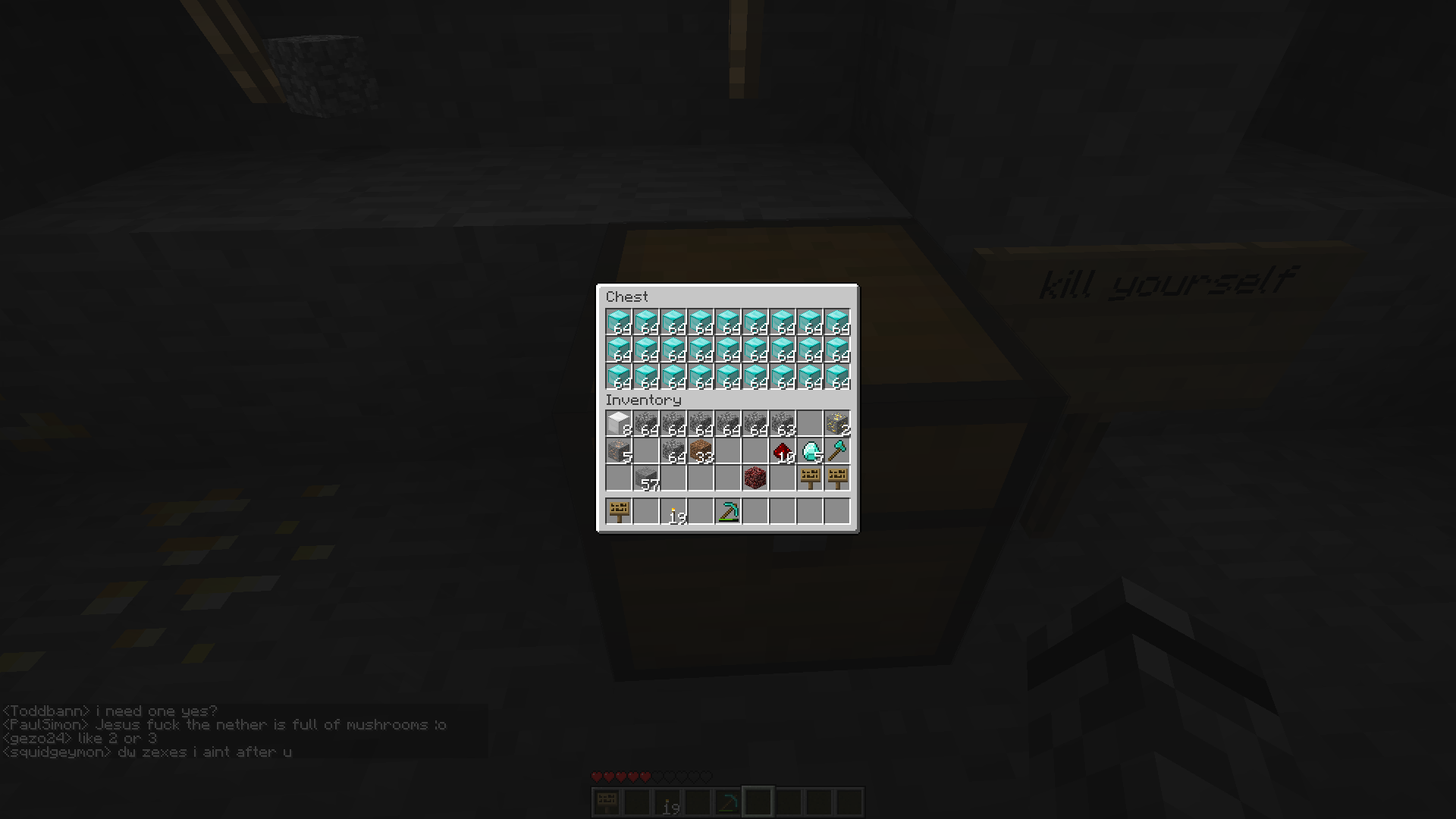 A player's inventory with various items, including diamonds and obsidian.